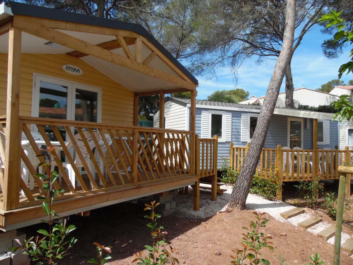 Camping l'Eléphant Saint-Raphaël Esterno foto