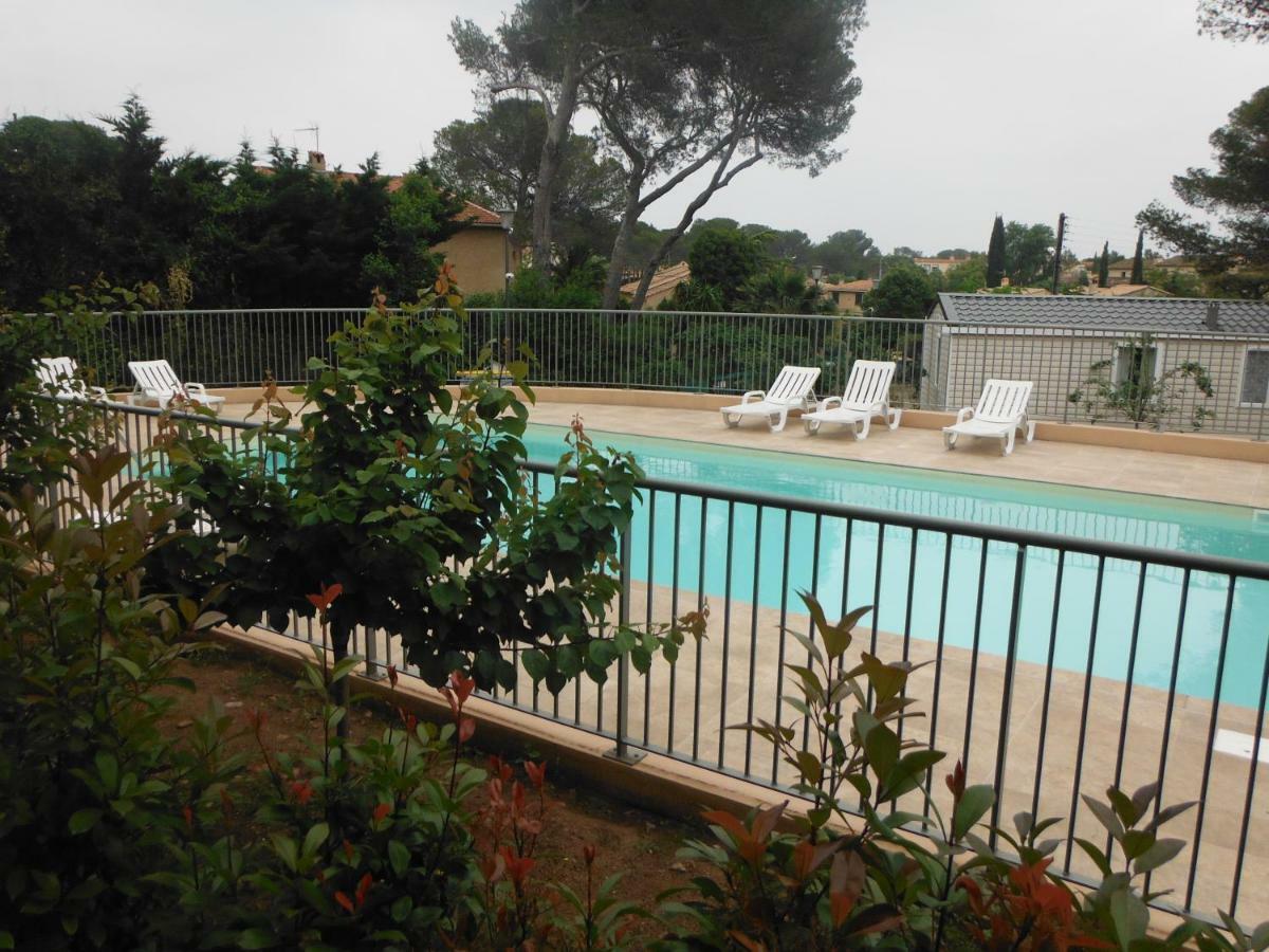 Camping l'Eléphant Saint-Raphaël Esterno foto